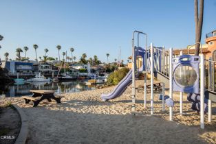 Condominium, 2563 Harbor blvd, Ventura, CA 93001 - 17