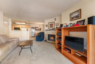 Condominium, 697 Sutton Crest trl, Oak Park, CA 91377 - 4