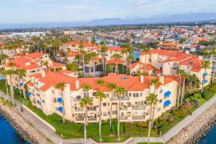 Condominium, 4241 Harbour Island LN, Oxnard, CA  Oxnard, CA 93035