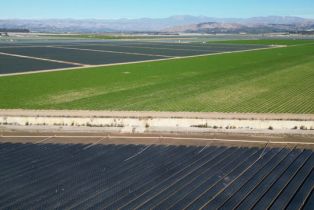 , 323 Santa Clara & Central Avenues, Oxnard, CA 93036 - 6