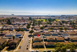 Residential Income, 300 Canterbury way, Oxnard, CA 93033 - 4