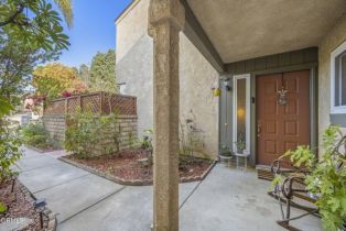 Condominium, 227 Oakwood st, Ventura, CA 93001 - 5