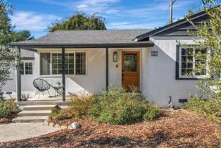 Single Family Residence, 913 Sunset PL, Ojai, CA  Ojai, CA 93023