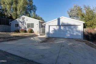 Single Family Residence, 6015 Peppertree LN, Simi Valley, CA  Simi Valley, CA 93063