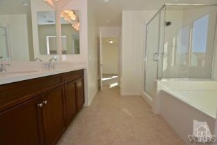 Townhouse, 13344 Pembury ct, Moorpark, CA 93021 - 8