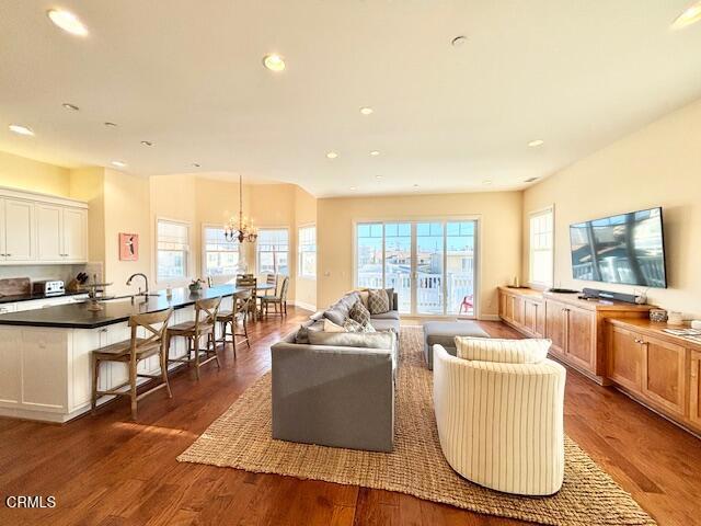 Single Family Residence, 117 Glendale ave, Oxnard, CA 93035 - 1