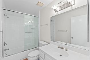 Single Family Residence, 4630 Eastbourne Bay, Oxnard, CA 93035 - 10