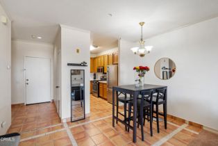 Condominium, 2913 Antonio dr, Camarillo, CA 93010 - 4