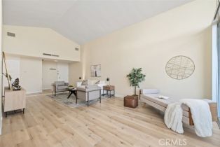 Condominium, 11044 Ophir dr, Westwood, CA 90024 - 5