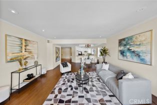 Condominium, 10475 Ashton ave, Wilshire Corridor, CA 90024 - 4