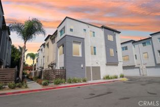 Condominium, 14035 Zirconia LN, CA  , CA 90247