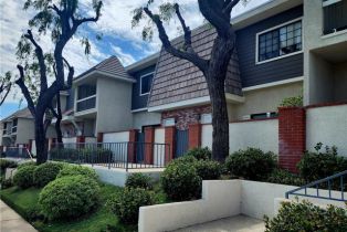 Condominium, 10201 Mason AVE, Chatsworth, CA  Chatsworth, CA 91311