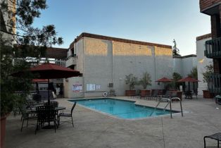 Condominium, 355 S Los Robles Ave #212, Pasadena, CA 91101 - 3