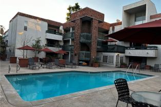 Condominium, 355 S Los Robles Ave #212, Pasadena, CA 91101 - 4