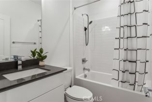 , , Tustin, CA 92780 - 28