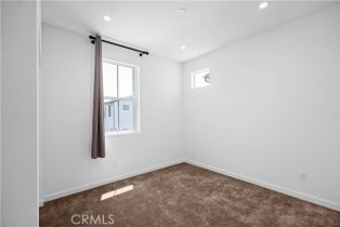 , , Tustin, CA 92780 - 40