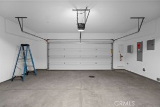 , , Tustin, CA 92780 - 43