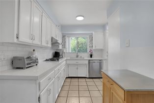 Single Family Residence, 806 132nd st, Gardena, CA 90247 - 13