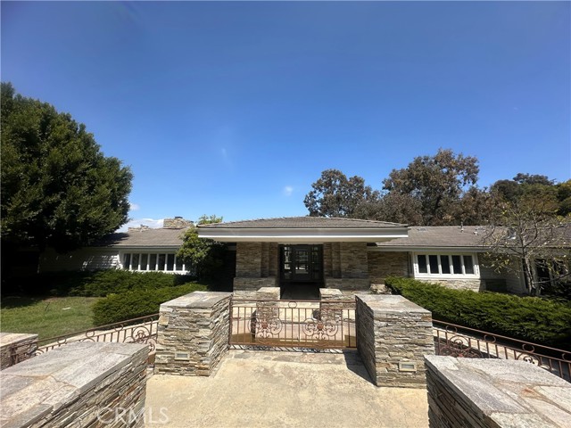 Single Family Residence, 60 Crest rd, Rolling Hills, CA 90274 - 1